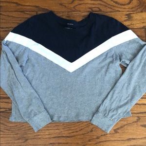 Abercrombie and Fitch Cropped Long Sleeve Shirt